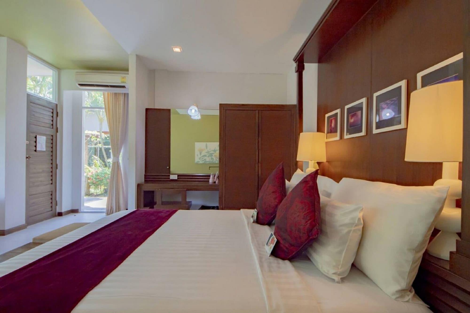 Nana Resort Kaeng Krachan Exterior photo